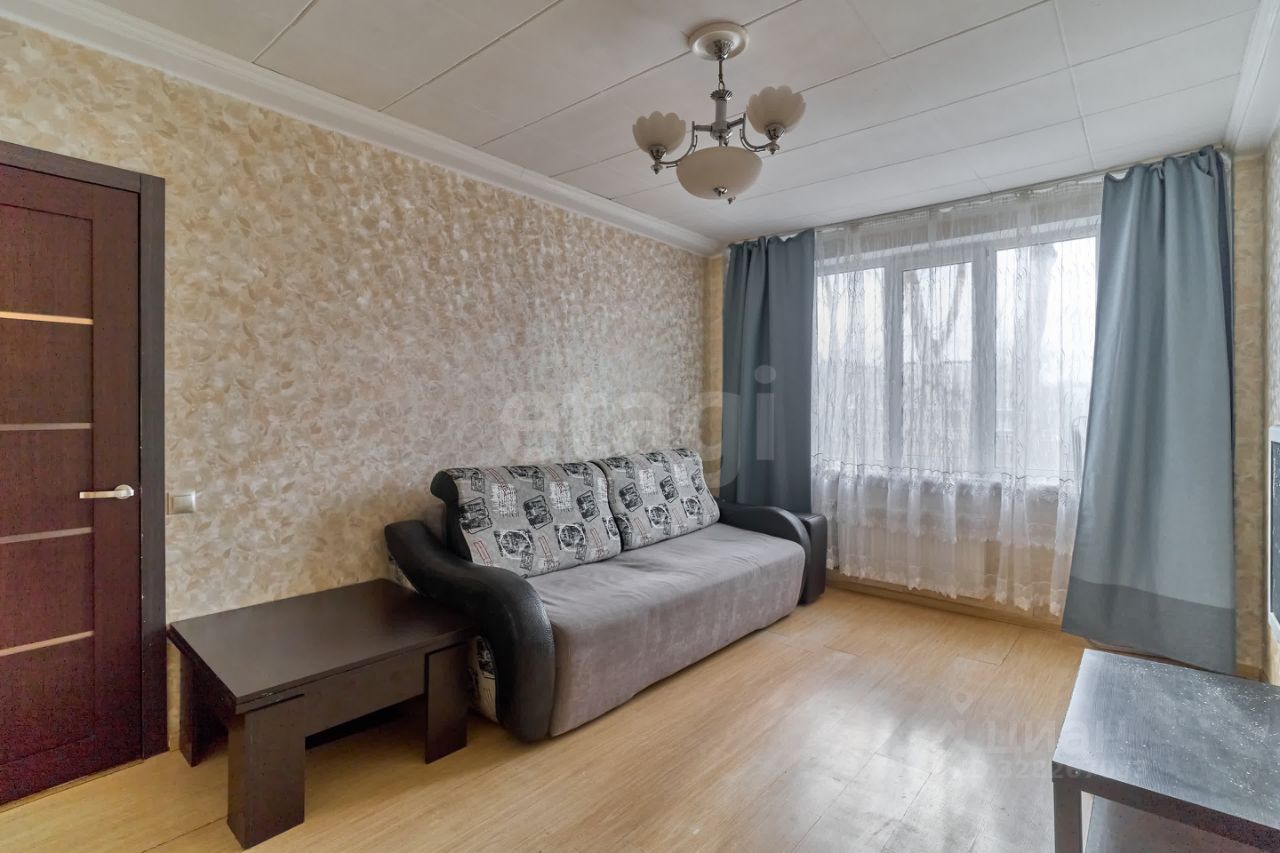 Продажа 1-комн квартиры на вторичном рынке улица Новоселов, 7