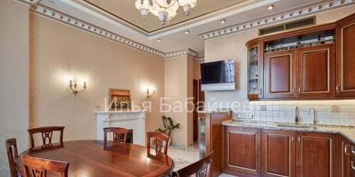 5-комн квартира Чапаевский переулок,  д. 3