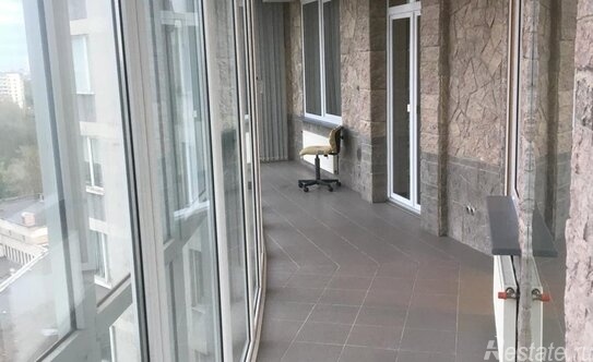 Продажа 4-комн квартиры на вторичном рынке улица Одоевского