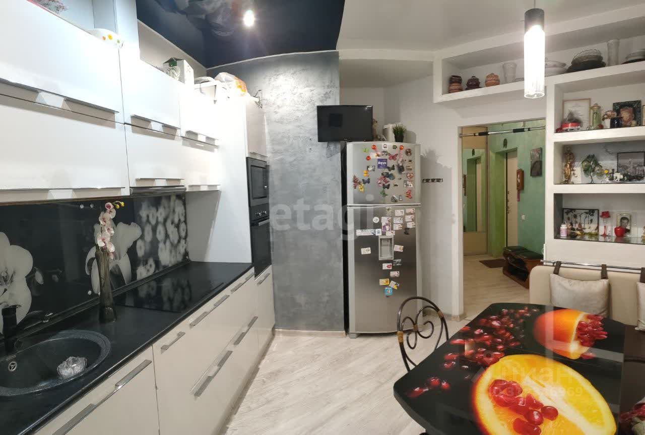 Продажа 1-комн квартиры на вторичном рынке Парашютная улица, 54