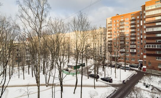 Продажа 2-комн квартиры на вторичном рынке Тореза пр-кт,  д. 38 к1