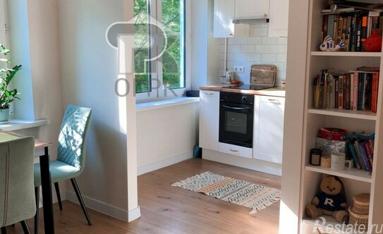 Продажа 2-комн квартиры на вторичном рынке Железнодорожный, Пролетарская улица,  д. 47