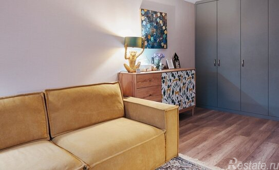 Продажа 1-комн квартиры на вторичном рынке улица Фомичёвой,  д. 3 с1