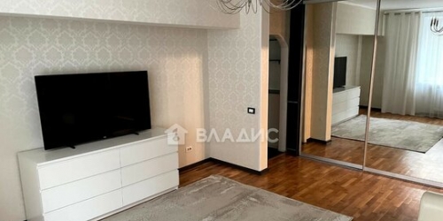 2-комн квартира Краснопрудная улица,  д. 1