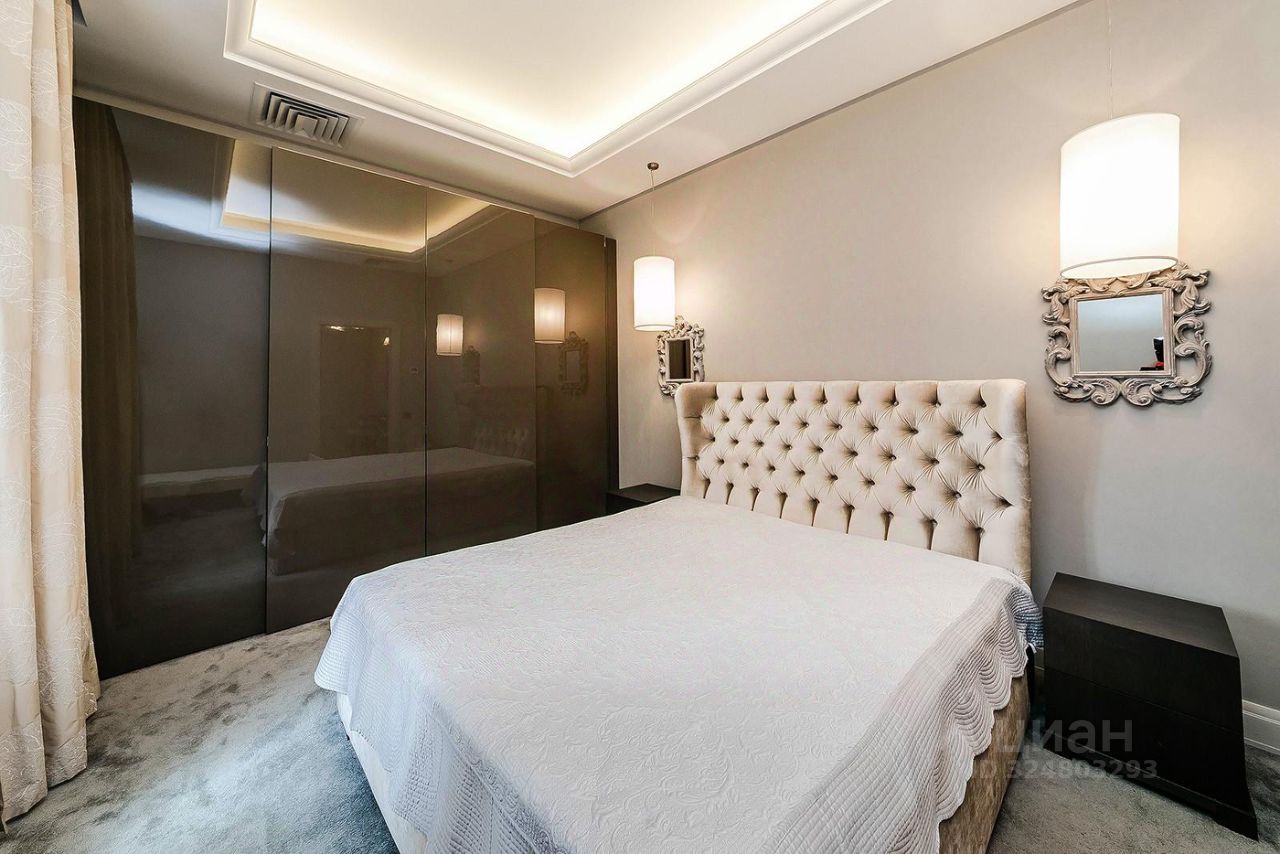 Продажа 3-комн квартиры на вторичном рынке Пионерская улица, 50