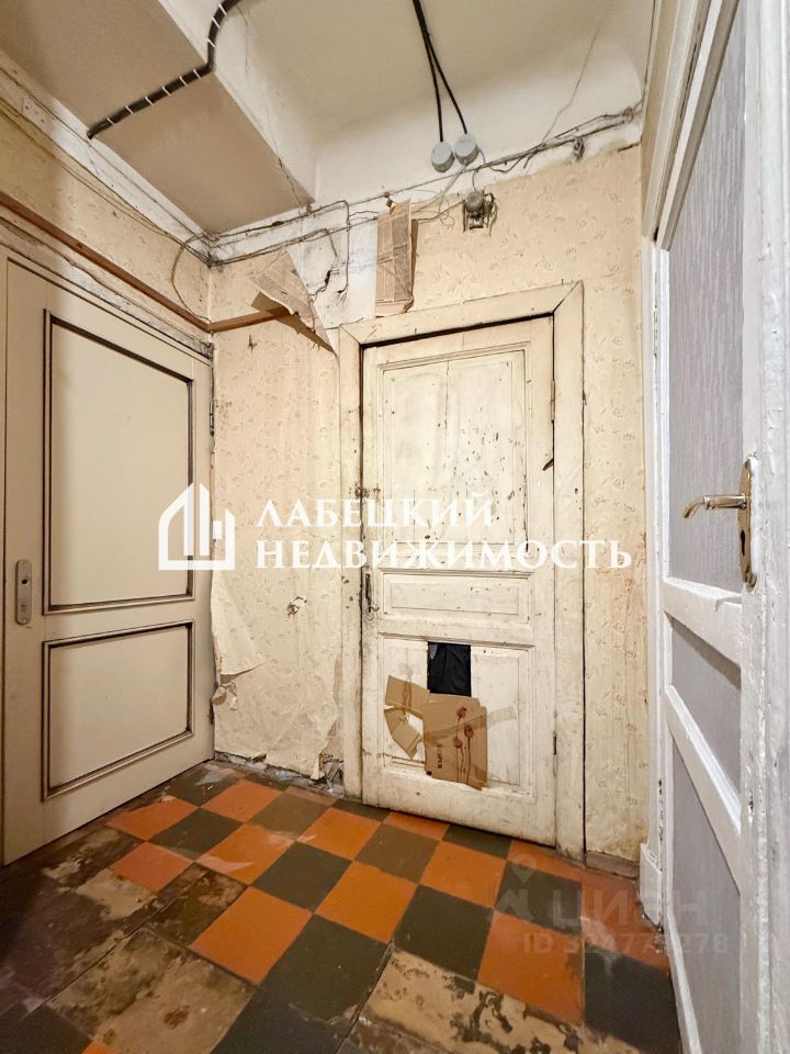 Продажа 2-комн квартиры на вторичном рынке Матвеевский переулок, 2в