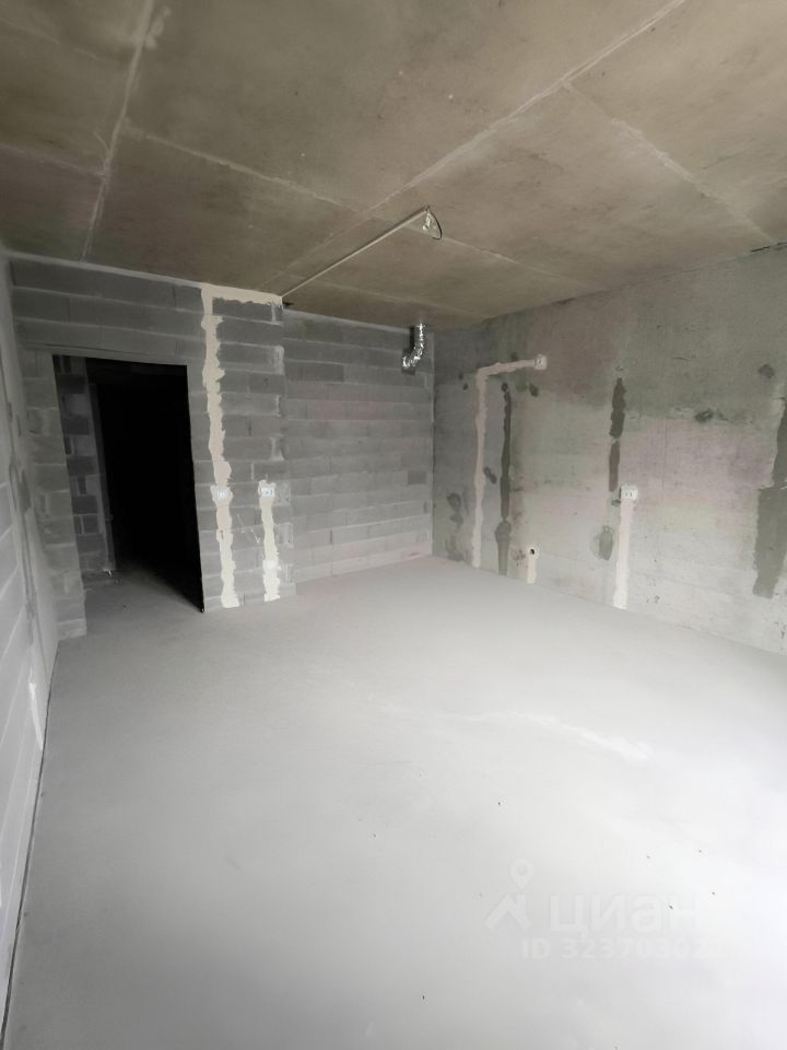 Продажа 1-комн квартиры на вторичном рынке бульвар Головнина, 3к1