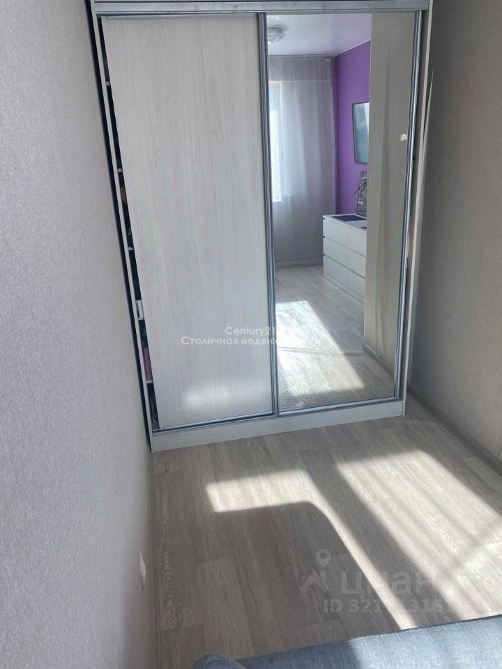 Продажа 1-комн квартиры на вторичном рынке Боброво пгт, улица Лесная, 20к1