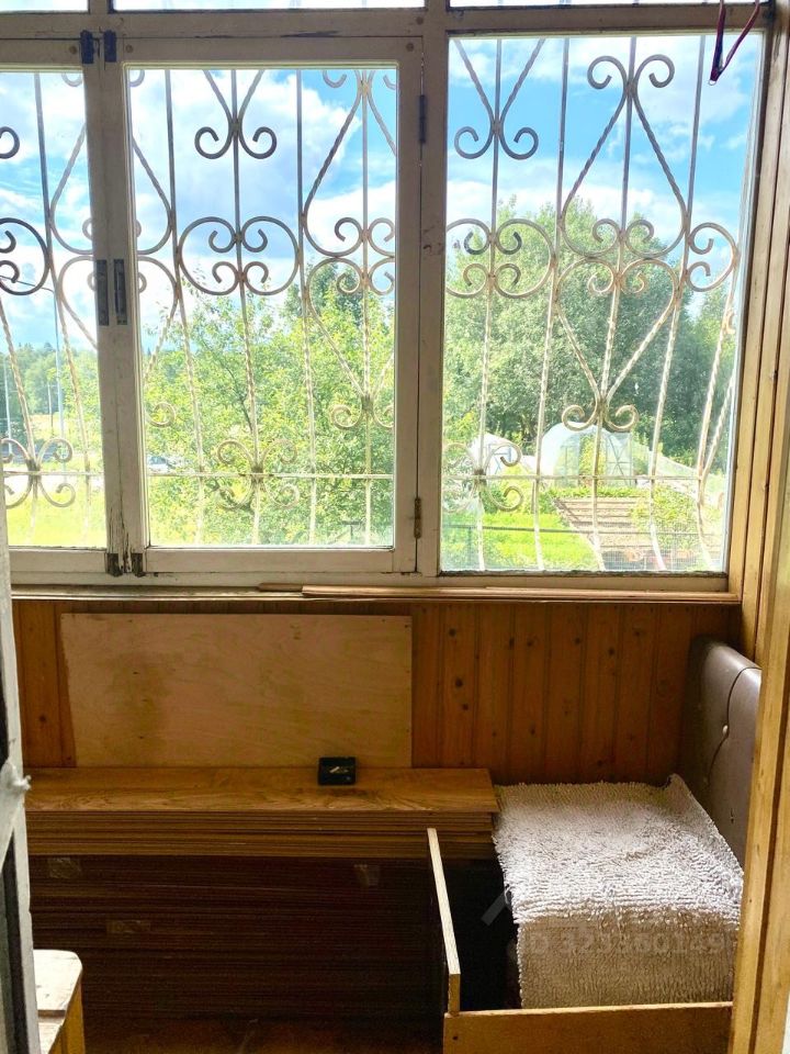 Продажа 1-комн квартиры на вторичном рынке д. Пешки, 5