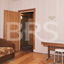 Продажа 2-комн квартиры на вторичном рынке Моравский пер,  д. 3,  к. 1