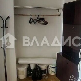 Продажа 3-комн квартиры на вторичном рынке улица Савушкина,  д. 53