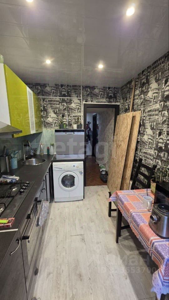 Продажа 2-комн квартиры на вторичном рынке Зеленодольская улица, 15К2