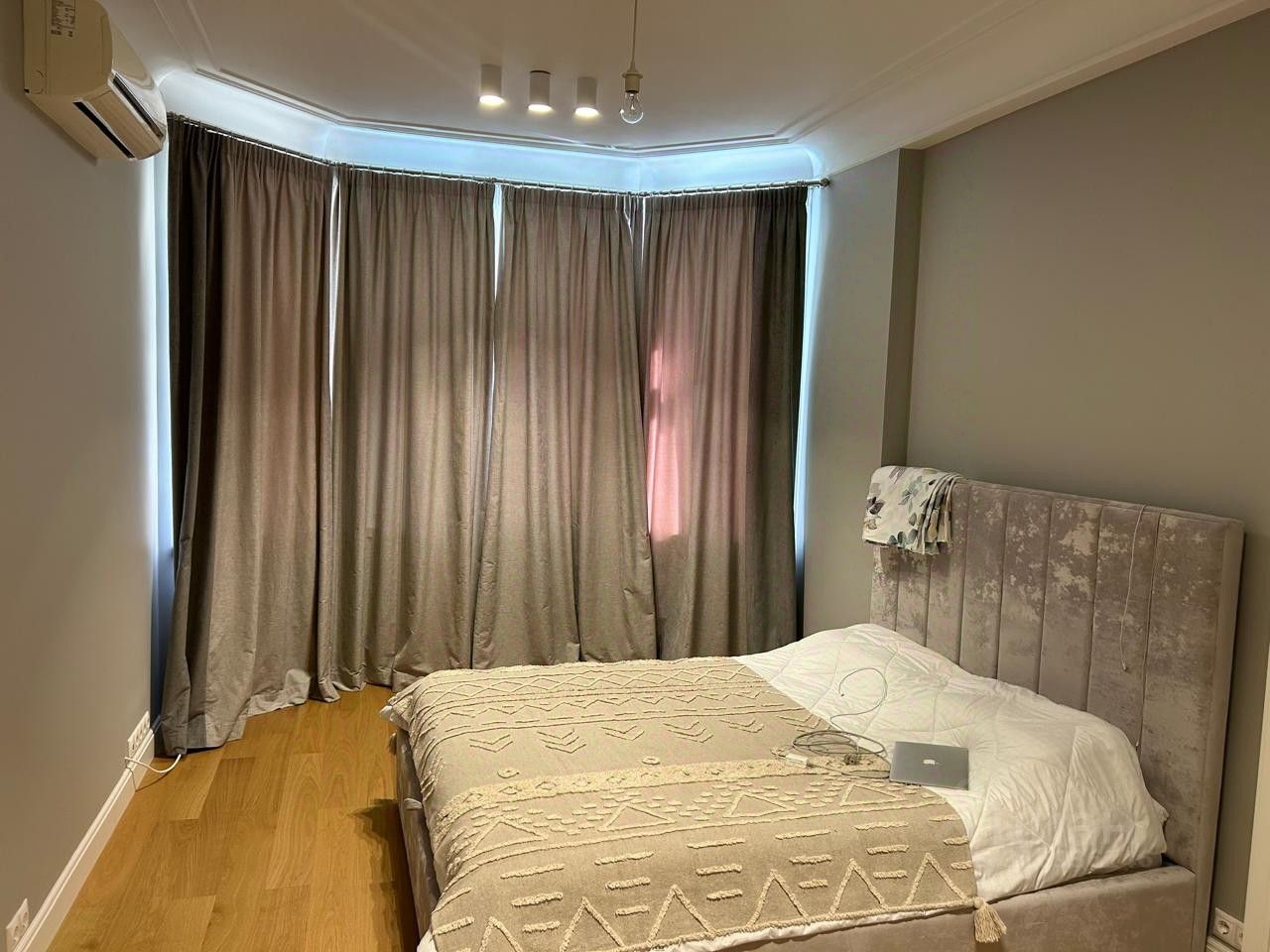 Продажа 2-комн квартиры на вторичном рынке Фрунзенская набережная, 50