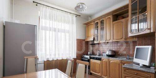 3-комн квартира ул Платовская,  д. 4