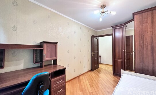 Аренда 2-комн квартиры на вторичном рынке Знаменская улица,  д. 37