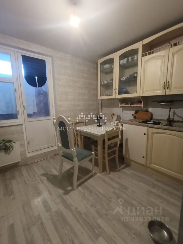 Продажа 3-комн квартиры на вторичном рынке Митинская улица, 17К2