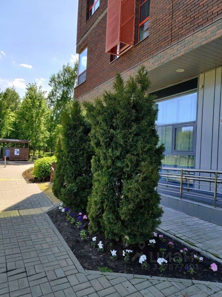 Продажа 1-комн квартиры на вторичном рынке улица Академика Миллионщикова, 20А
