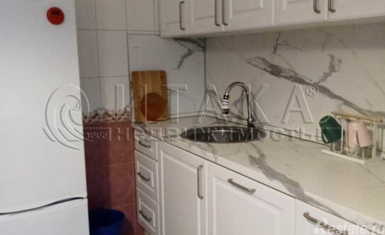 Продажа 3-комн квартиры на вторичном рынке ул Наличная,  д. 19