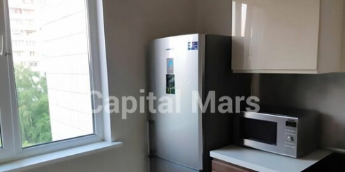 2-комн квартира Новгородская улица,  д. 13