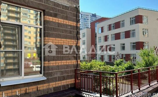 Продажа 2-комн квартиры на вторичном рынке Мурино г, Петровский б-р