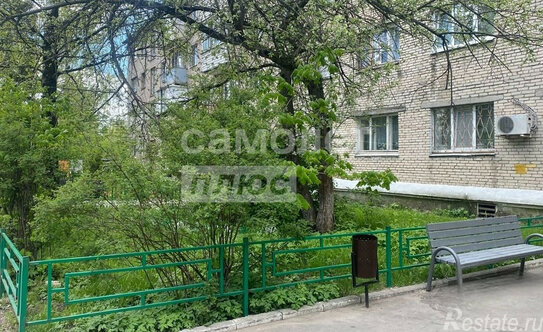 Продажа 1-комн квартиры на вторичном рынке Опалиха, Светлая улица,  д. 3