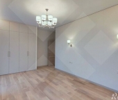 Продать Квартиры вторичка пр-кт Генерала Дорохова  1 3