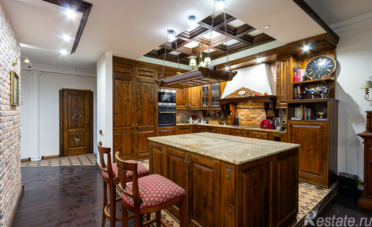 Продажа 3-комн квартиры на вторичном рынке Чапаевский переулок,  д. 3