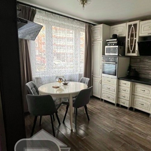 2-комн квартира Лопатино пгт, улица Сухановская, 7