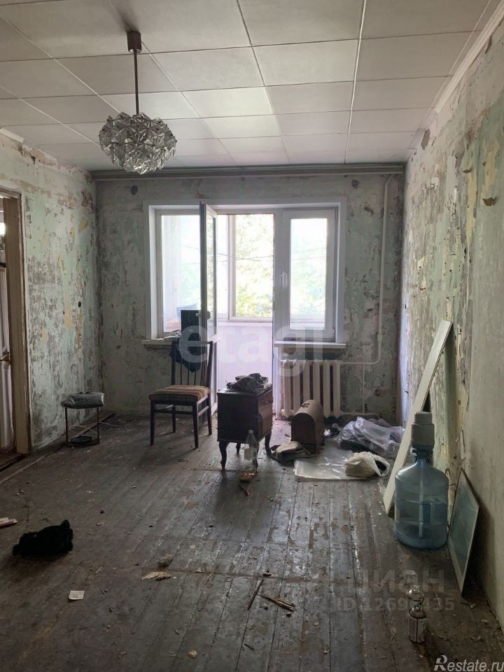 Продажа 2-комн квартиры на вторичном рынке Солнечногорск, Крестьянская улица,  д. 1