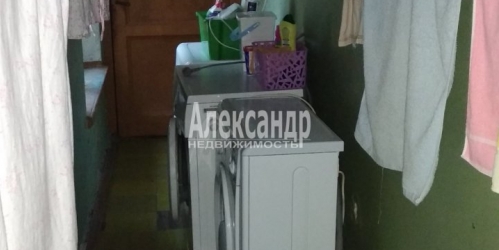 Комната 11-я линия В.О.,  д. 46