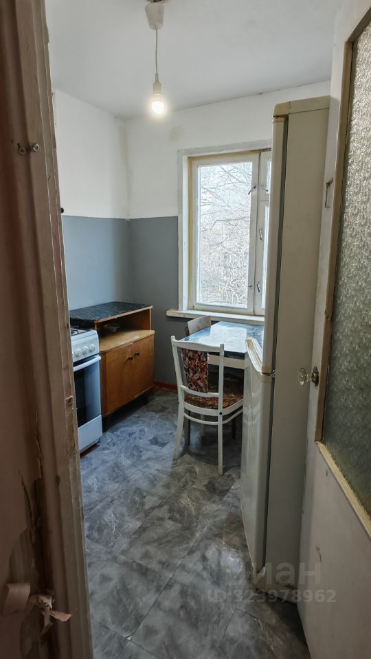 Продажа 2-комн квартиры на вторичном рынке улица Замшина, 39К2