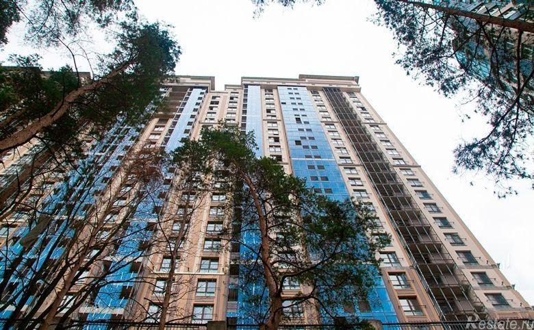 Продажа 3-комн квартиры на вторичном рынке Тореза пр-кт ,  д. 118