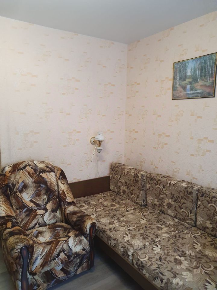 Продажа 3-комн квартиры на вторичном рынке Тепличный переулок, 7