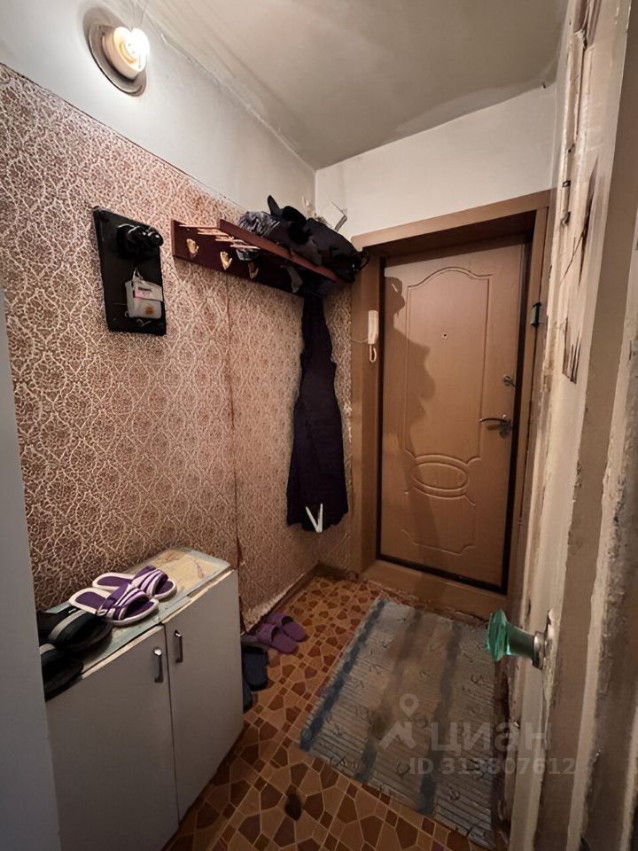 Продажа 2-комн квартиры на вторичном рынке Лосино-Петровский, улица Строителей, 3