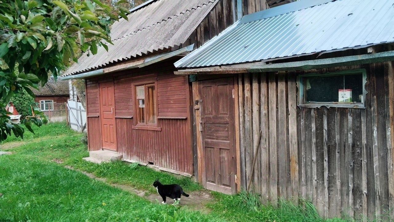 Продажа дома пос. Ларионово, улица Озерная, 8