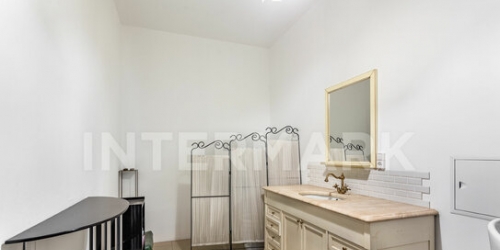 4-комн квартира Бронная М. ул,  д. 32