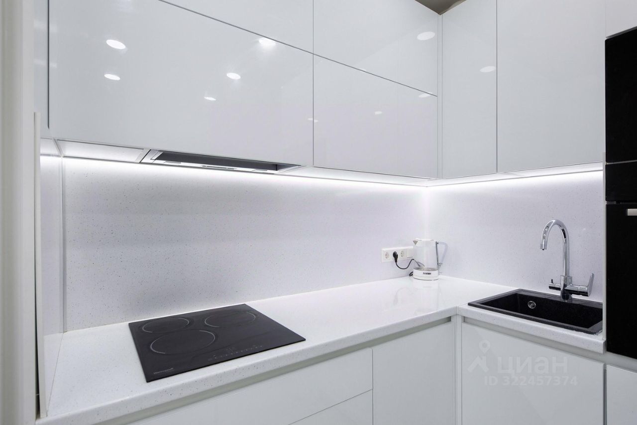 Продажа 2-комн квартиры на вторичном рынке Сертолово, улица Ларина, 15к1