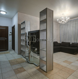 Продажа 3-комн квартиры на вторичном рынке Молодёжная ул,  д. 3