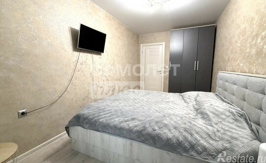 Продажа 3-комн квартиры на вторичном рынке ул Туристская,  д. 18