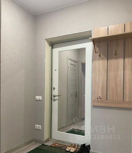 Аренда 1-комн квартиры на вторичном рынке проспект Куприна, 32к1