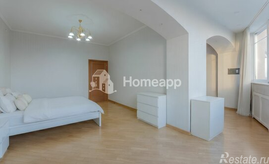 Продажа 3-комн квартиры на вторичном рынке ул Звенигородская,  д. 7