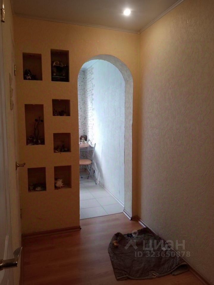 Продажа 2-комн квартиры на вторичном рынке Сланцы, улица Шахтерской Славы, 16