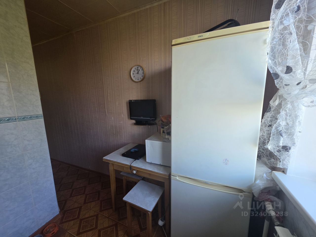 Продажа 2-комн квартиры на вторичном рынке Коммунар г., улица Пионерская, 11
