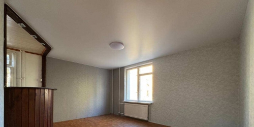 4-комн квартира Лени Голикова ул,  д. 21