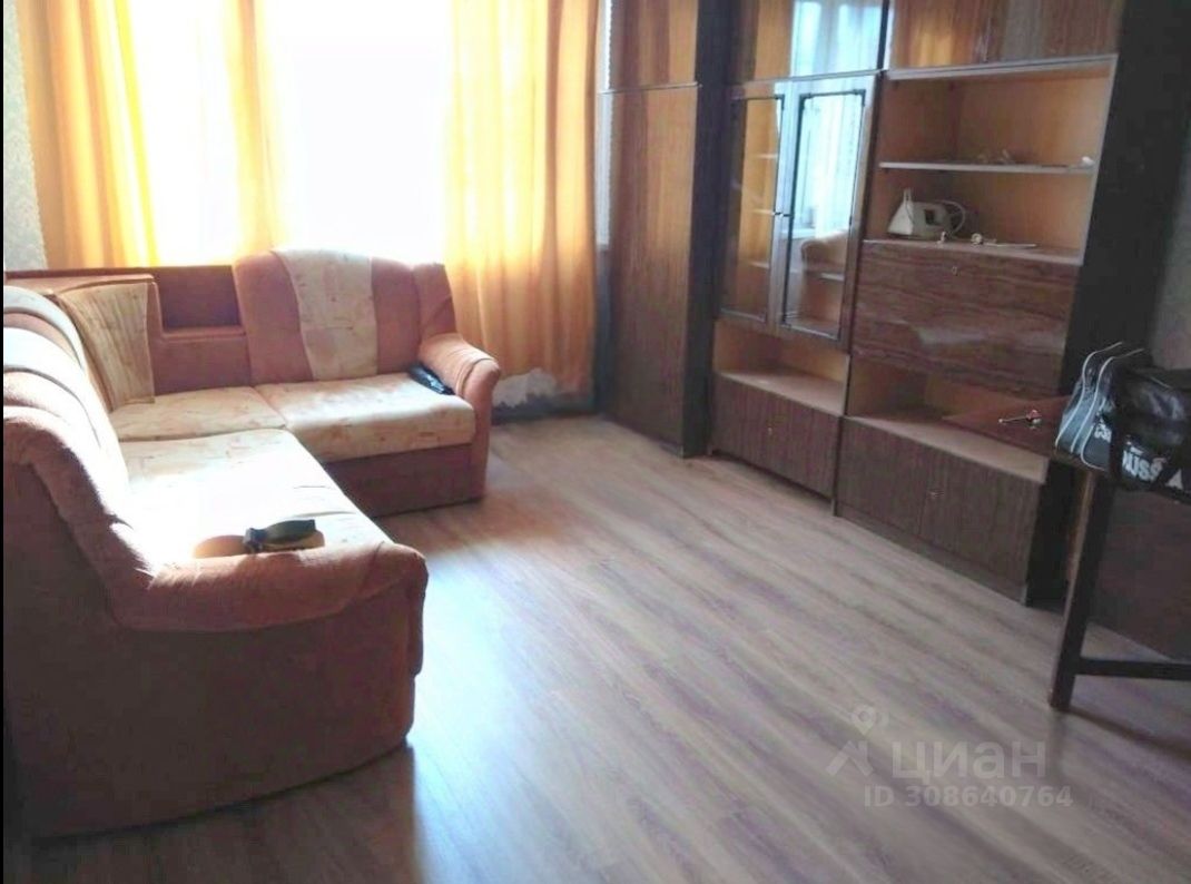 Аренда 1-комн квартиры на вторичном рынке улица Маршала Захарова, 8К3