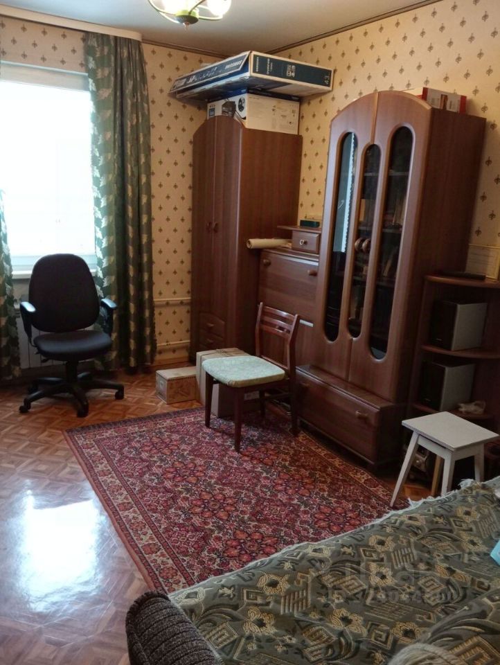 Продажа 3-комн квартиры на вторичном рынке проспект Стачек, 192