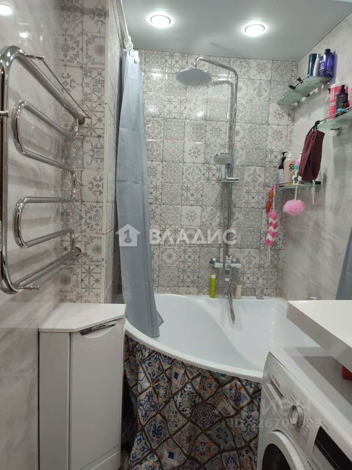 Продажа 4-комн квартиры на вторичном рынке пос. Верея, улица Центральная,  д. 23