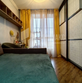 Продажа 1-комн квартиры на вторичном рынке Апрелевка, ул Ясная,  д. 5