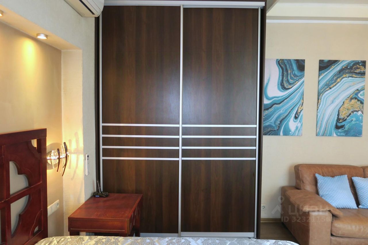 Аренда 2-комн квартиры на вторичном рынке 2-я Дубровская улица, 6