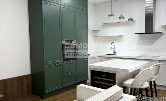 Продажа 3-комн квартиры на вторичном рынке Винницкая улица,  д. 8 к4